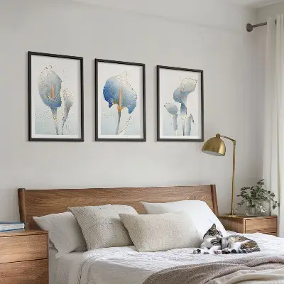 Set de 3 cuadros para salón con diseño de flores azules