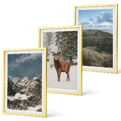 Set de 3 cuadros para salón Paisaje de bosques de ciervos nevados en las montañas