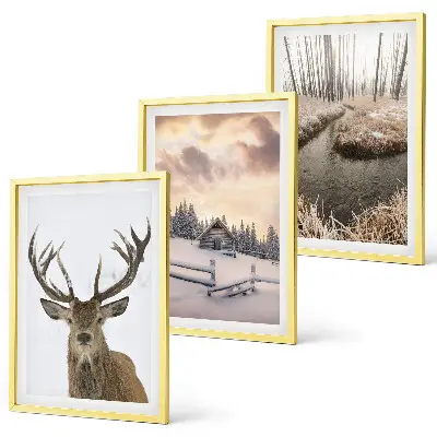 Set de 3 cuadros para salón con diseño de cabaña de ciervos en paisaje invernal