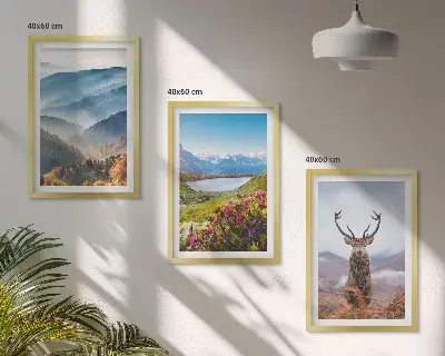 Set de 3 cuadros para salón naturaleza con ciervos en un lago de montaña