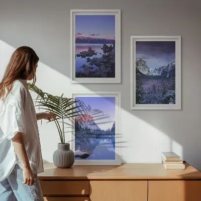 Juego de 3 cuadros paisajes de montaña al atardecer junto al agua