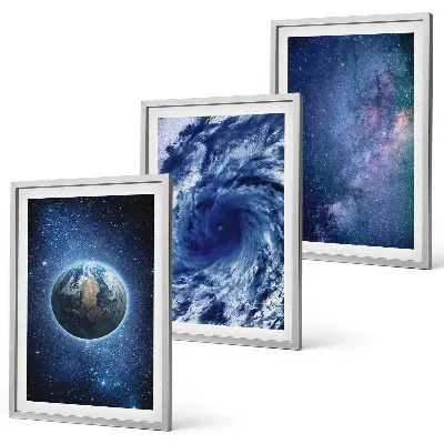 Juego de 3 cuadros diseño de galaxia con tormenta espacial en la Tierra