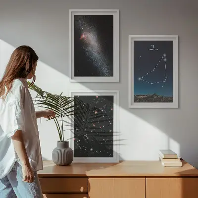 Set de 3 cuadros para salón con diseño de la galaxia de la constelación de Capricornio