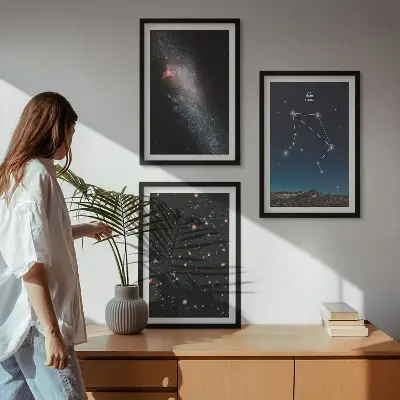 Set de 3 cuadros para salón con diseño de galaxia y espacio cielo de Libra