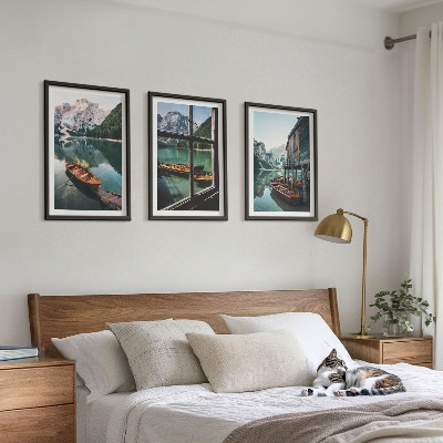Set de 3 cuadros para salón Casa de botes del lago de montaña