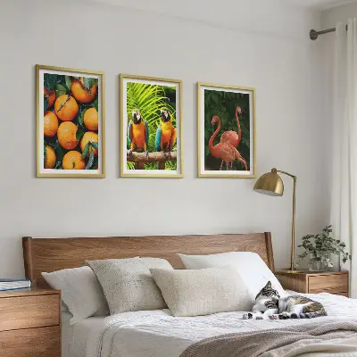 Set de 3 cuadros decorativos para salón con diseño de toques frutales en el trópico