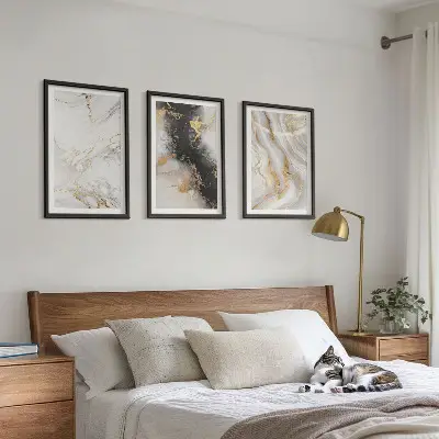 Set de 3 cuadros para salón con patrones abstractos blancos y negros