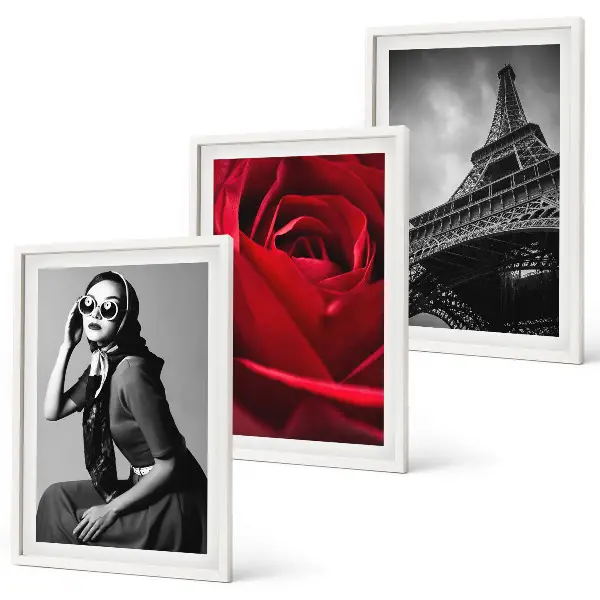 Set de 3 cuadros decorativos para salón diseño Una parisina con gafas Eiffel