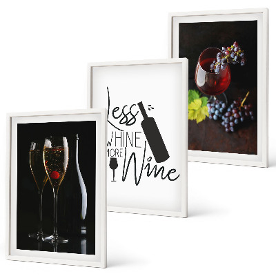 Set de 3 cuadros para salón Copas de vino con uvas e inscripción