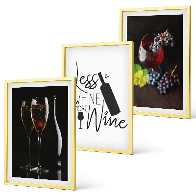 Set de 3 cuadros para salón Copas de vino con uvas e inscripción