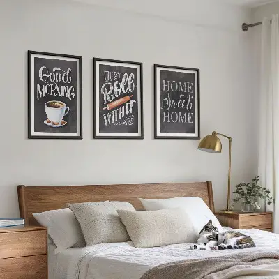 Juego de 3 cuadros con motivos de inscripciones para cocina