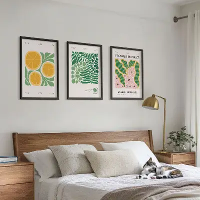 Juego de 3 cuadros con motivos de frutas y plantas en tonos pastel