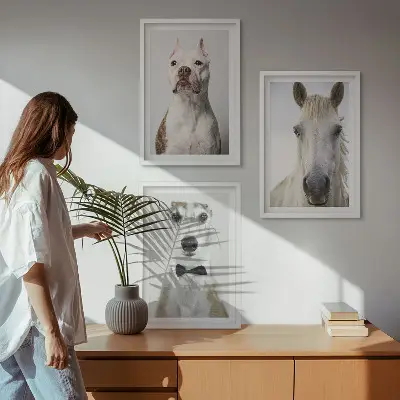 Set de 3 cuadros de retratos de perros y caballos con diseño elegante para salón