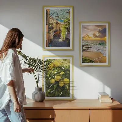 Set de 3 cuadros para salón con diseño de calles, mar, playa y árboles cítricos