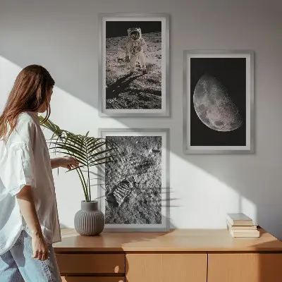 Set de 3 cuadros para salón con fotografía de astronauta en la Luna