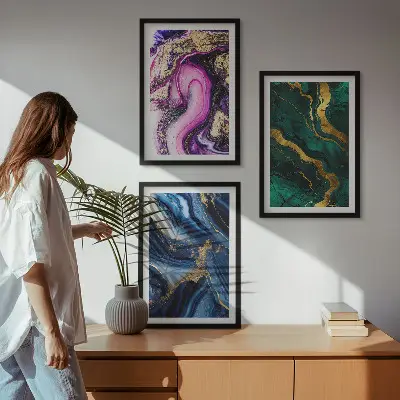 Juego de 3 cuadros con patrones abstractos en tonos verde y rosa