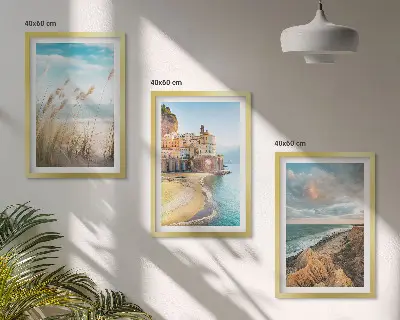 Juego de 3 cuadros con paisajes de playa, acantilados y ciudad