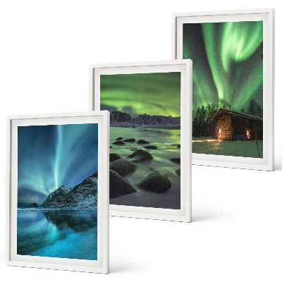 Set de 3 cuadros para salón Paisajes invernales, montañas con auroras boreales