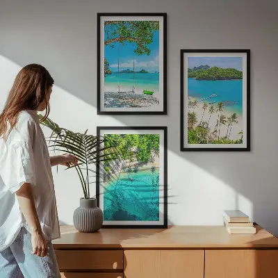 Set de 3 cuadros para salón con diseño de playas, palmeras y agua cristalina