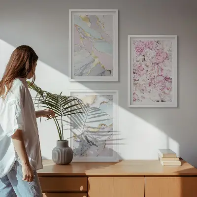 Juego de 3 cuadros diseño de flores rosas con estilo de mármol pastel