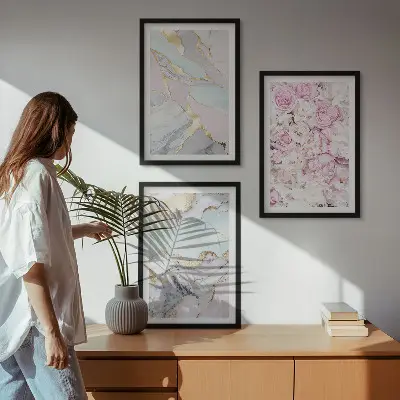 Juego de 3 cuadros diseño de flores rosas con estilo de mármol pastel