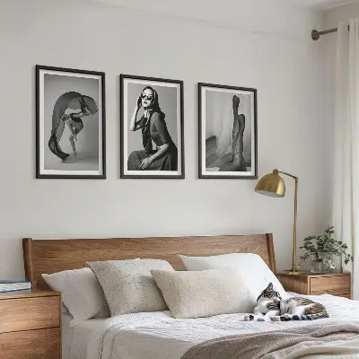 Juego de 3 cuadros retratos de mujeres en blanco y negro