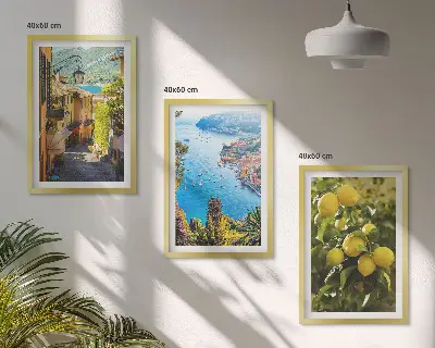 Juego de 3 cuadros diseño de calles costeras con mar de limones