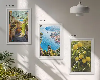 Juego de 3 cuadros diseño de calles costeras con mar de limones