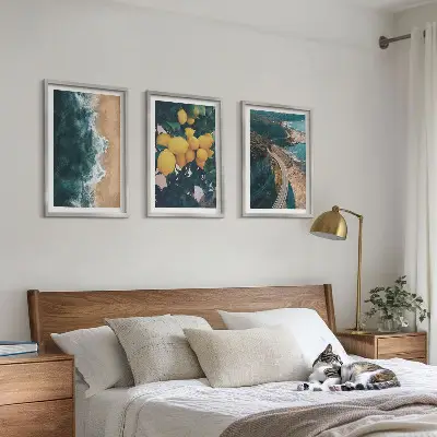 Set de 3 cuadros para salón con diseño de playa, mar, limones y montañas