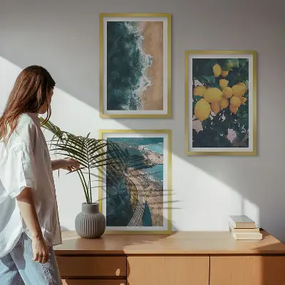 Set de 3 cuadros para salón con diseño de playa, mar, limones y montañas