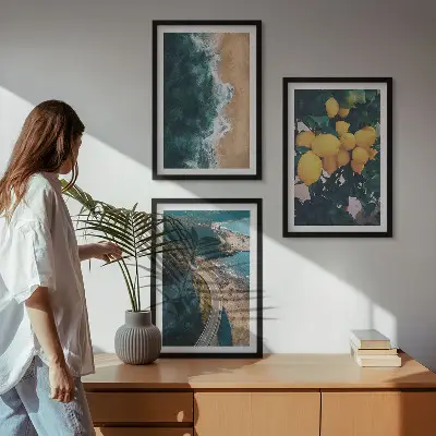 Set de 3 cuadros para salón con diseño de playa, mar, limones y montañas
