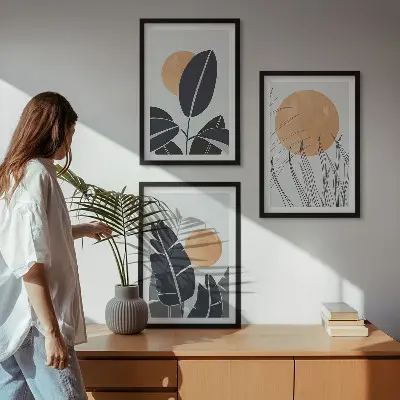 Set de 3 cuadros para salón con patrones minimalistas de plantas y soles