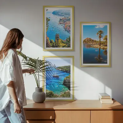 Set de 3 cuadros para salón con palmeras junto al mar y aguas azules