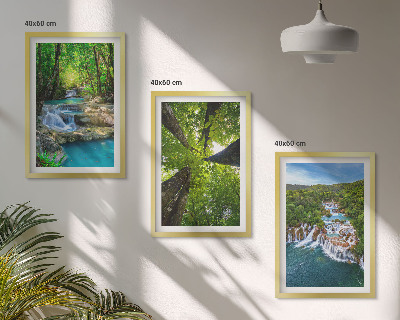 Set de 3 cuadros para salón Cascadas de agua de bosque verde