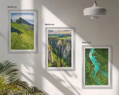 Juego de 3 cuadros con diseño de rocas de río en montañas verdes