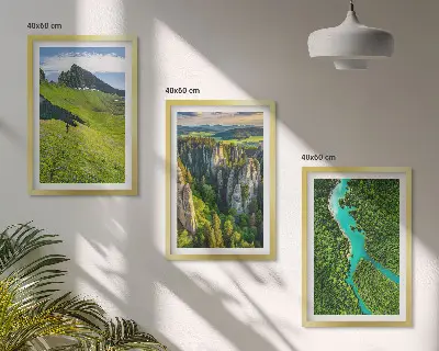 Juego de 3 cuadros con diseño de rocas de río en montañas verdes