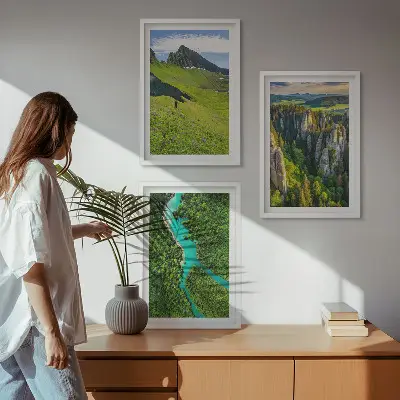 Juego de 3 cuadros con diseño de rocas de río en montañas verdes