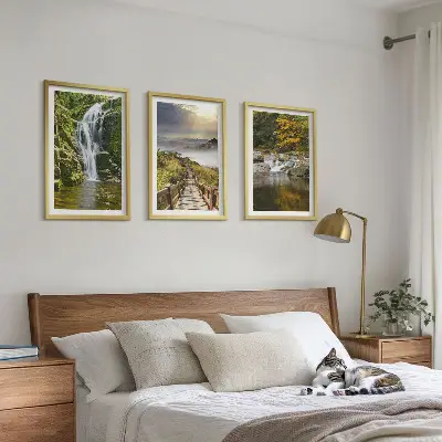 Set de 3 cuadros para salón con diseño de cascadas montañas y nubes en otoño