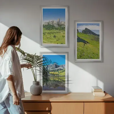 Juego de 3 cuadros diseño de colinas verdes con castillo