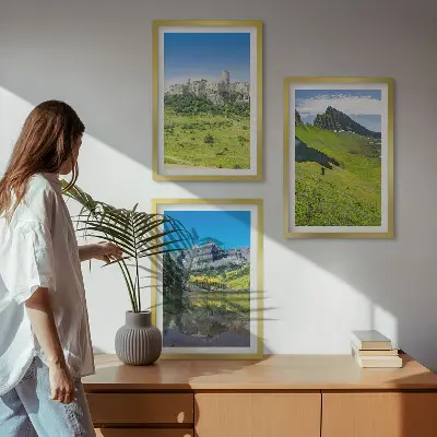 Juego de 3 cuadros diseño de colinas verdes con castillo
