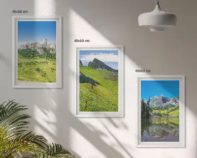 Juego de 3 cuadros diseño de colinas verdes con castillo