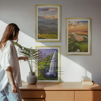 Set de 3 cuadros para salón con diseño de ríos de montaña y cascadas en la naturaleza