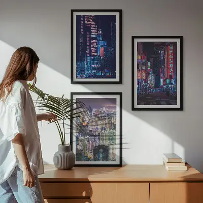 Set de 3 cuadros para salón diseño de luces de neón en la ciudad nocturna