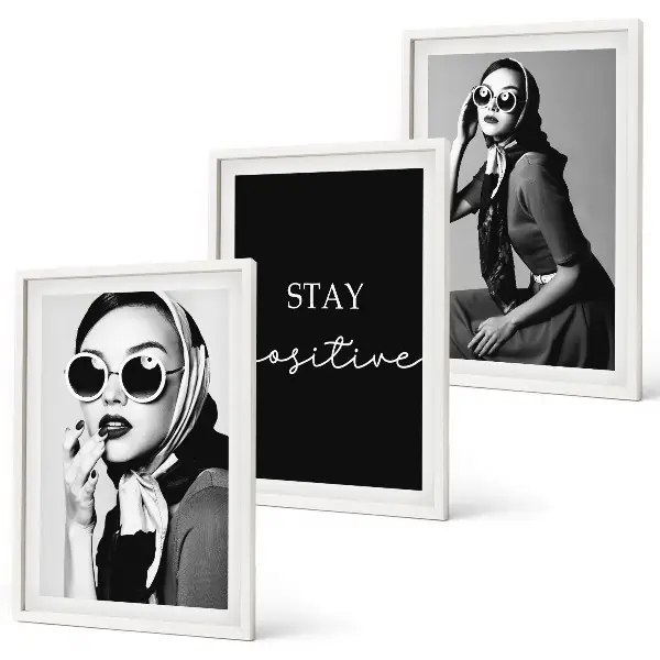 Juego de 3 cuadros retratos elegantes de mujeres con gafas