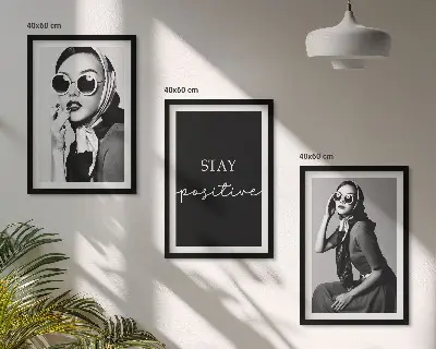 Juego de 3 cuadros retratos elegantes de mujeres con gafas