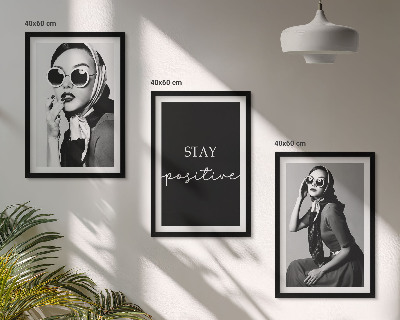 Juego de 3 cuadros Retratos elegantes de mujeres que usan gafas