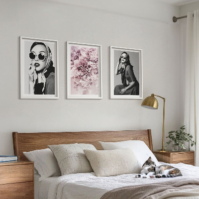 Juego de 3 cuadros Retratos elegantes de mujeres con flores