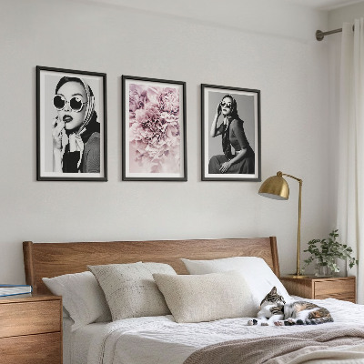 Juego de 3 cuadros Retratos elegantes de mujeres con flores