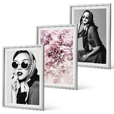 Juego de 3 cuadros Retratos elegantes de mujeres con flores