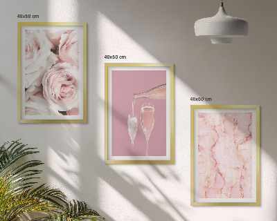 Set de 3 cuadros para salón Rosas color champán sobre fondo de mármol